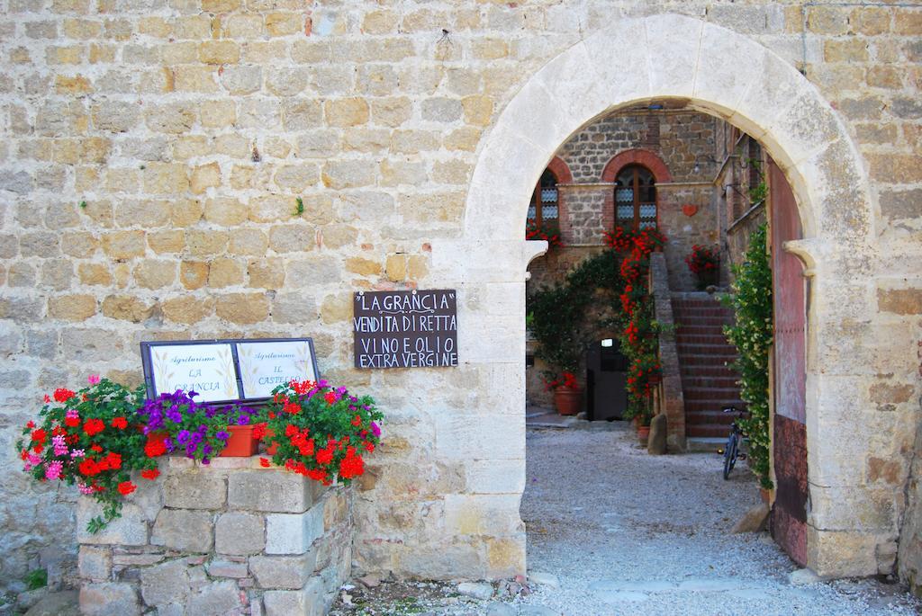 Castello La Grancia Di Spedaletto Pienza