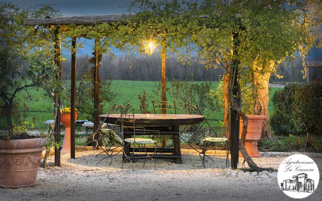 Agroturismo Castello La Grancia Di Spedaletto
